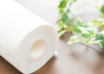 Το λάθος που κάνουμε όλοι με τα τηγανητά: Γιατί το χαρτί κουζίνας δεν βοηθά