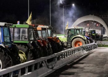 Δύο συναντήσεις Μητσοτάκη με αγρότες την Τρίτη