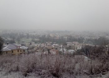 Τα Τρίκαλα είδαν “άσπρη μέρα” σήμερα – Πάνω από μισό μέτρο το χιόνι τα ορεινά – Κλειστά τα σχολεία στους Δήμους Τρικκαίων, Μετεώρων και Πύλης (ΕΙΚΟΝΕΣ – ΠΙΝΑΚΕΣ)