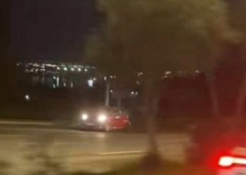 Οδηγός πήγαινε με την όπισθεν στη ΛΕΑ της λεωφόρου Σχιστού για να γλιτώσει την κίνηση