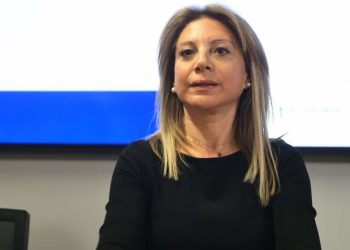 Καρυστιανού για εκταφές: «Κανείς δεν θα ακουμπήσει τον τάφο των παιδιών»