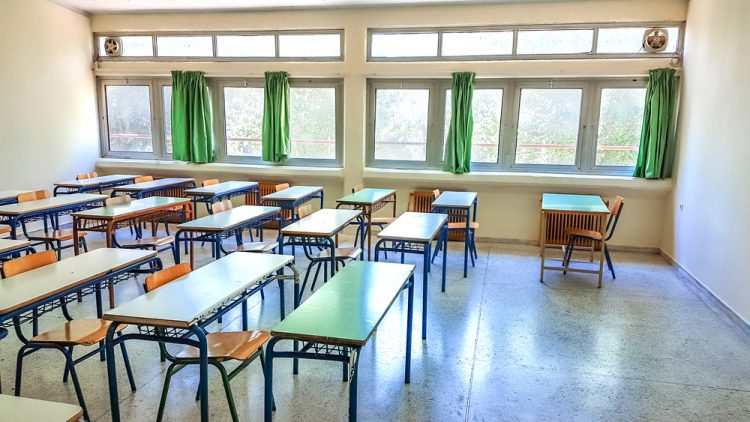 Εθνικό Απολυτήριο από το 2027 | Οι αλλαγές στο Λύκειο και η τύχη των Πανελλαδικών – Το χρονοδιάγραμμα του Υπουργείου Παιδείας