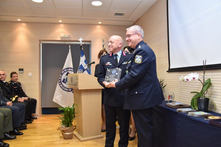 Επίσημη τελετή παράδοσης – παραλαβής της Διεύθυνσης Αστυνομίας Μαγνησίας στο Αστυνομικό Μέγαρο Βόλου (ΕΙΚΟΝΕΣ)