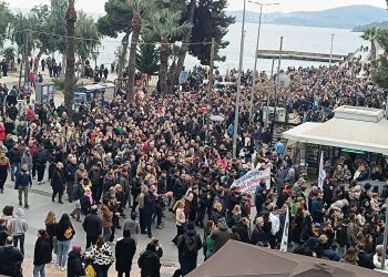 Βόλος: “Καζάνι που βράζει” η κοινωνία για τα Τέμπη – Δικαιοσύνη ζητούν χιλιάδες πολίτες [εικόνες]