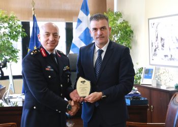 Εθιμοτυπικές επισκέψεις του νέου Γενικού Περιφερειακού Αστυνομικού Διευθυντή Θεσσαλίας, Ταξίαρχου Γεώργιου Ντιζέ, στο πλαίσιο ανάληψης των καθηκόντων του (ΕΙΚΟΝΕΣ)