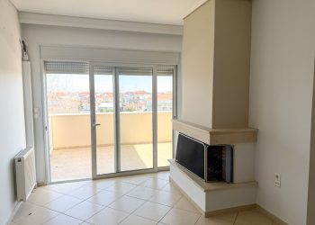 ΠΩΛΕΙΤΑΙ Πολυτελές Διαμέρισμα 82 τ.μ. στα Τρίκαλα