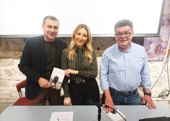 Γιώργος Γιαννούσης: Επίκαιρη βιβλιοπαρουσίαση στα Τρίκαλα – Πραγματικές ιστορίες για τον έρωτα και τα πάθη του (ΕΙΚΟΝΕΣ)