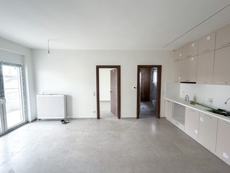 Ενοικιάζεται νεόδμητο διαμέρισμα 75 τ.μ. στα Τρίκαλα