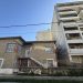 Πωλείται γωνιακό οικόπεδο με πέτρινη κατοικία