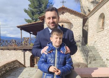 Σκέψεις & ευχές του Δημάρχου Μετεώρων Λευτέρη Αβραμόπουλου για την Μεγάλη Τεσσαρακοστή – Εκκλησιάσθηκε στην Θεόπετρα (ΕΙΚΟΝΕΣ)