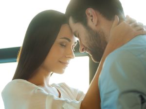 6 οφέλη που έχει ο γάμος και δεν το είχες φανταστεί