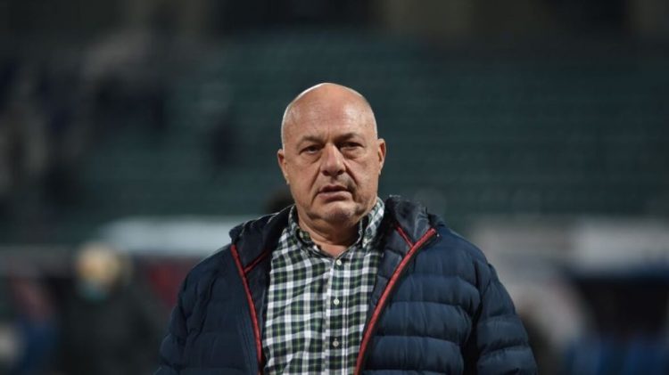 Το “άγιο” ανέκδοτο που είπε ο Αχιλλέας Μπέος σε κοπή βασιλόπιτας – Δείτε βίντεο