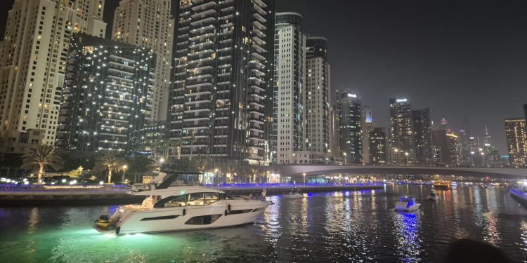 Dubai by night: ένα ταξίδι που δεν περίμενα να με αγγίξει τόσο