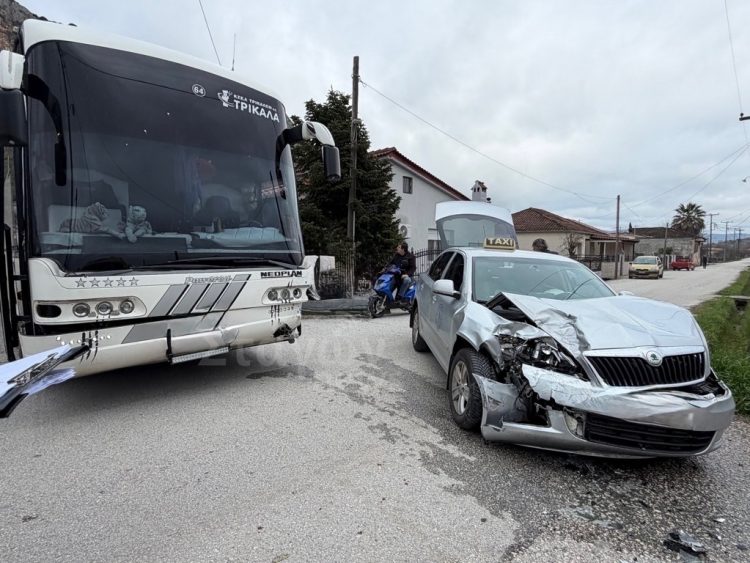 Σφοδρή σύγκρουση ταξί με λεωφορείο του Υπεραστικού ΚΤΕΛ Ν. Τρικάλων στην Θεόπετρα Καλαμπάκας (ΕΙΚΟΝΕΣ)