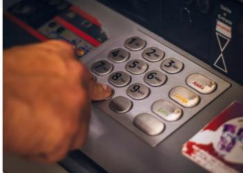 ΔΥΠΑ: Επίδομα που φτάνει τα 758 ευρώ – Αρκεί μόνο ένα δικαιολογητικό