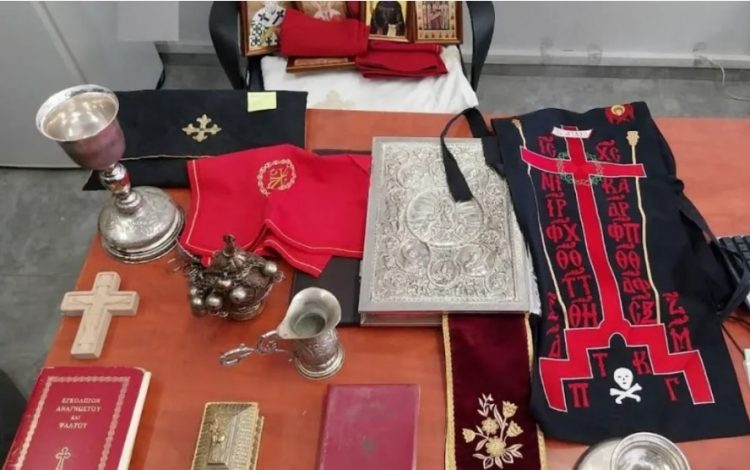 Συλλήψεις στα Ιωάννινα για παραθρησκευτική οργάνωση- «Μυστήρια» και τελετές σε σπίτια