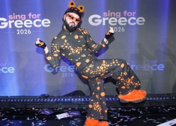 Akylas: «Πριν από δυο μήνες τραγουδούσα στην Καπνικαρέα για τα προς το ζην – Σήμερα είμαι εκπρόσωπος της Ελλάδας»