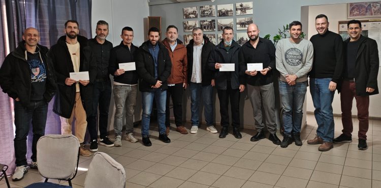 Ενισχύθηκαν οικονομικά Τρικαλινοί αστυνομικοί που απέκτησαν τρίτο παιδί