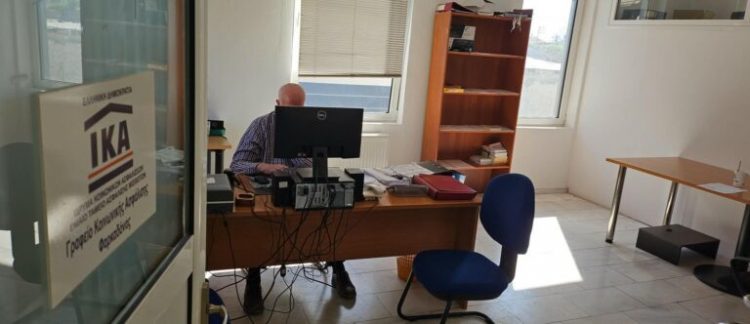 Το Γραφείο ΙΚΑ στη Φαρκαδόνα δίνει λύσεις – Εξυπηρέτηση για εκατοντάδες πολίτες