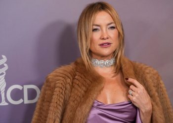 Η Kate Hudson έκανε το πιο λιλά μακιγιάζ και έγινε το επόμενο makeup inspo μας