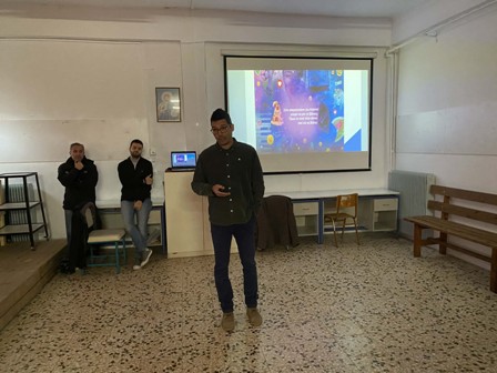 Ενημερωτική δράση του 9ου Γυμνασίου Τρικάλων για τον διαδικτυακό εκφοβισμό και την ασφάλεια στο διαδίκτυο
