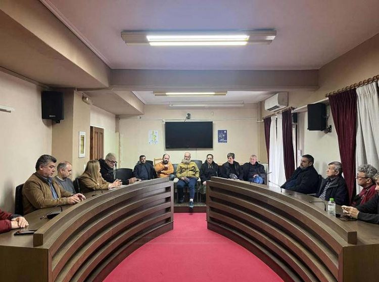 Ανοικτή συνάντηση αμπελοκαλλιεργητών με την στήριξη των Δήμων Μουζακίου και Πύλης (ΕΙΚΟΝΕΣ)