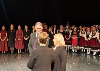 Συγκίνηση στον Βόλο από την οικογένεια Τοπαλούδη – Τιμήθηκαν στην εκδήλωση του Λυκείου Ελληνίδων [εικόνες]