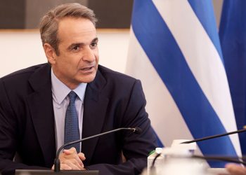 Μητσοτάκης: Στα 920 ευρώ ο κατώτατος μισθός – Μηνιαία αύξηση 40 ευρώ από πέρυσι, σχεδόν μισός μισθός