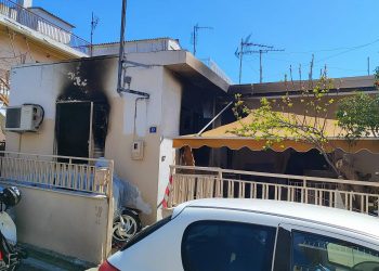 Αυτοψία: H επόμενη ημέρα της τραγωδίας στον Βόλο – Νεκρές δύο γυναίκες μετά από έκρηξη σόμπας [εικόνες]