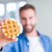 Τι είναι η δίαιτα χαμηλών FODMAPs: Οφέλη, οδηγός γευμάτων και συνταγές