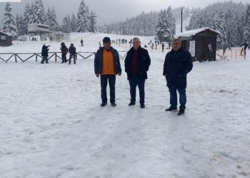 Ικανοποιημένος από την λειτουργία και την κίνηση στο Χιονοδρομικό Κέντρο Περτουλίου ο Κώστας Μαράβας (ΕΙΚΟΝΕΣ)