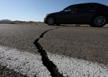 Αργιθέα μετά τον σεισμό 4,8 R: Διακοπές ρεύματος, θολό νερό και κατολισθήσεις (ΦΩΤΟ)