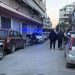 Άνδρας απειλεί να πέσει από πολυκατοικία – Έχει αυτοτραυματιστεί (φωτό)