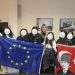 Αντιδήμαρχος φωτογραφήθηκε με τη σημαία του Κεμάλ Ατατούρκ στο Δημαρχείο Ελασσόνας – Σφοδρή αντίδραση από την αντιπολίτευση