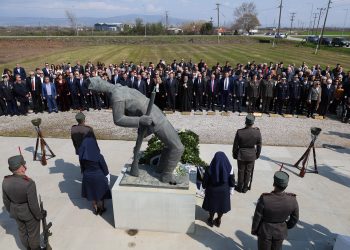 Η Περιφέρεια Θεσσαλίας τίμησε τους Ήρωες του Υψώματος 731