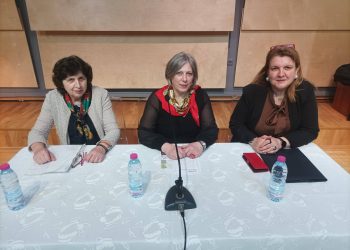 Ανιψιά του Αγίου Παϊσίου από τα Τρίκαλα: «Αυτό μπορεί να επισπεύσει την Δευτέρα Παρουσία!» (ΕΙΚΟΝΕΣ)  