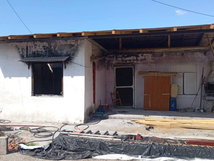 Κάλεσμα στήριξης πυρόπληκτης οικογένειας στη Φήκη Τρικάλων (ΕΙΚΟΝΕΣ)