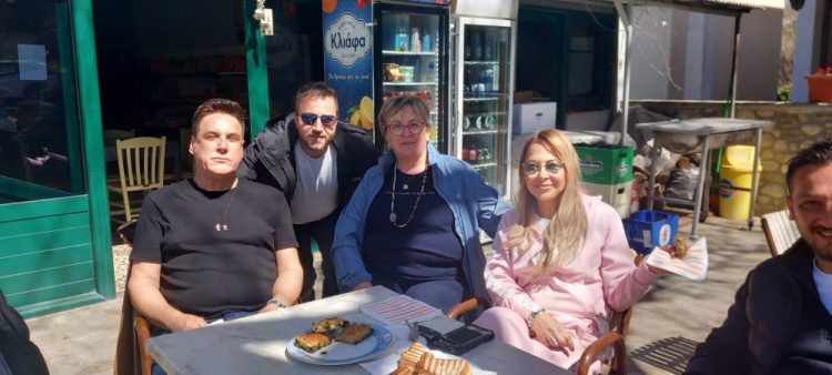Στον Γάβρο Καλαμπάκας η Μελίνα Ασλανίδου – Απόλαυσε τις γεύσεις της Βάγιας Θεμέλη (ΦΩΤΟ)