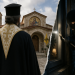 Διέρρηξαν το σπίτι ιερέα την ώρα που έψελνε τους Χαιρετισμούς