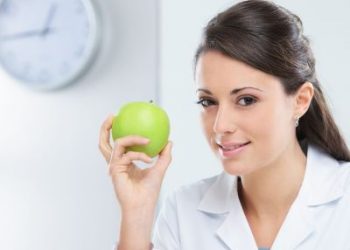 Ουρικό οξύ: Ποια φρούτα θεωρούνται απαγορευμένα και γιατί