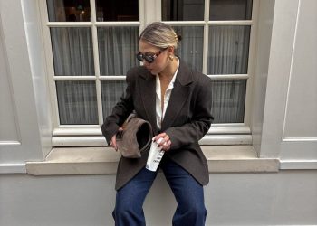 Ποια είναι τα key-items για να ανανεώσεις τα office looks και την άνοιξη
