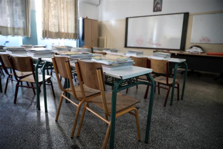Η διπλή αργία του Μαρτίου: Κλειστά σχολεία και διήμερο χωρίς μαθήματα για όλους – Τι ισχύει με τις απουσίες