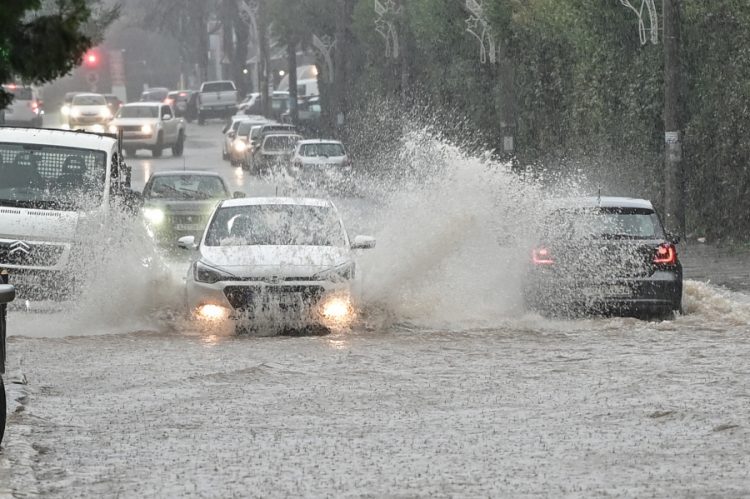 Ισχυρές βροχές αύριο στα πεδινά Τρικάλων, Καρδίτσας και κεντρικό Πήλιο