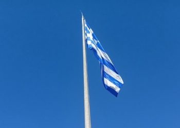 Αύρα Καλαμπάκας – Θέση “Φανός”: Κυματίζει ξανά η γαλανόλευκη! (ΕΙΚΟΝΕΣ)