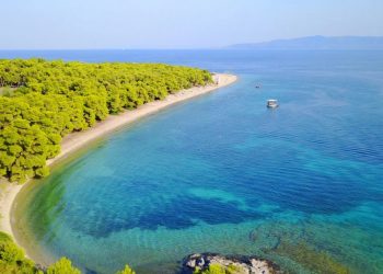Ανακαλύψτε τους παραδοσιακούς οικισμούς και τα φυσικά τοπία της Εύβοιας