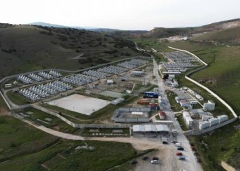 Λάρισα: Ποιοι είναι οι άνθρωποι που διαμένουν σήμερα στη δομή Κουτσοχέρου – Ο …Αγγελός τους και η ελπίδα για το μέλλον