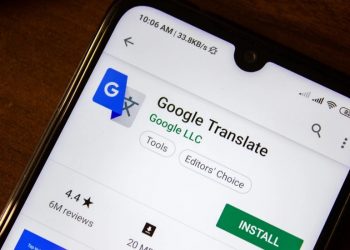 Το Google Translate μετατρέπει τα ακουστικά σας σε προσωπικό διερμηνέα μέσα από την υπηρεσία της live μετάφρασης