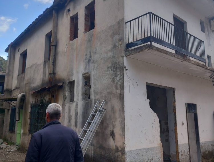 Τραγωδία στο Βοτονόσι Ιωαννίνων: 50χρονος έπεσε από 7 μέτρα και σκοτώθηκε – Σοβαρές καταγγελίες για έλλειψη μέτρων