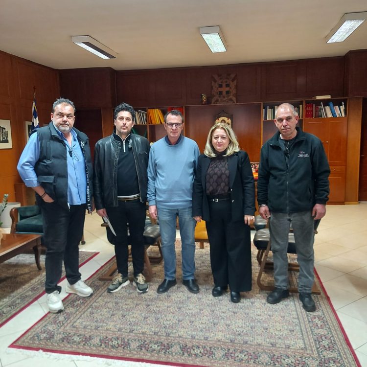 Συνάντηση Χρύσας Ντιντή με ΕΒΕ Φαρκαδόνας και περιχώρων