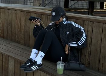 Τα sneakers που ταιριάζουν σε κάθε everyday look και θα φοράς ξανά και ξανά